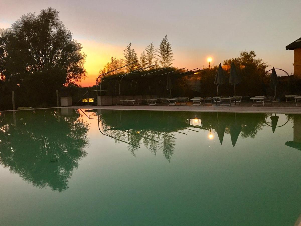 Agriturismo Feliciana Pozzolengo Luaran gambar