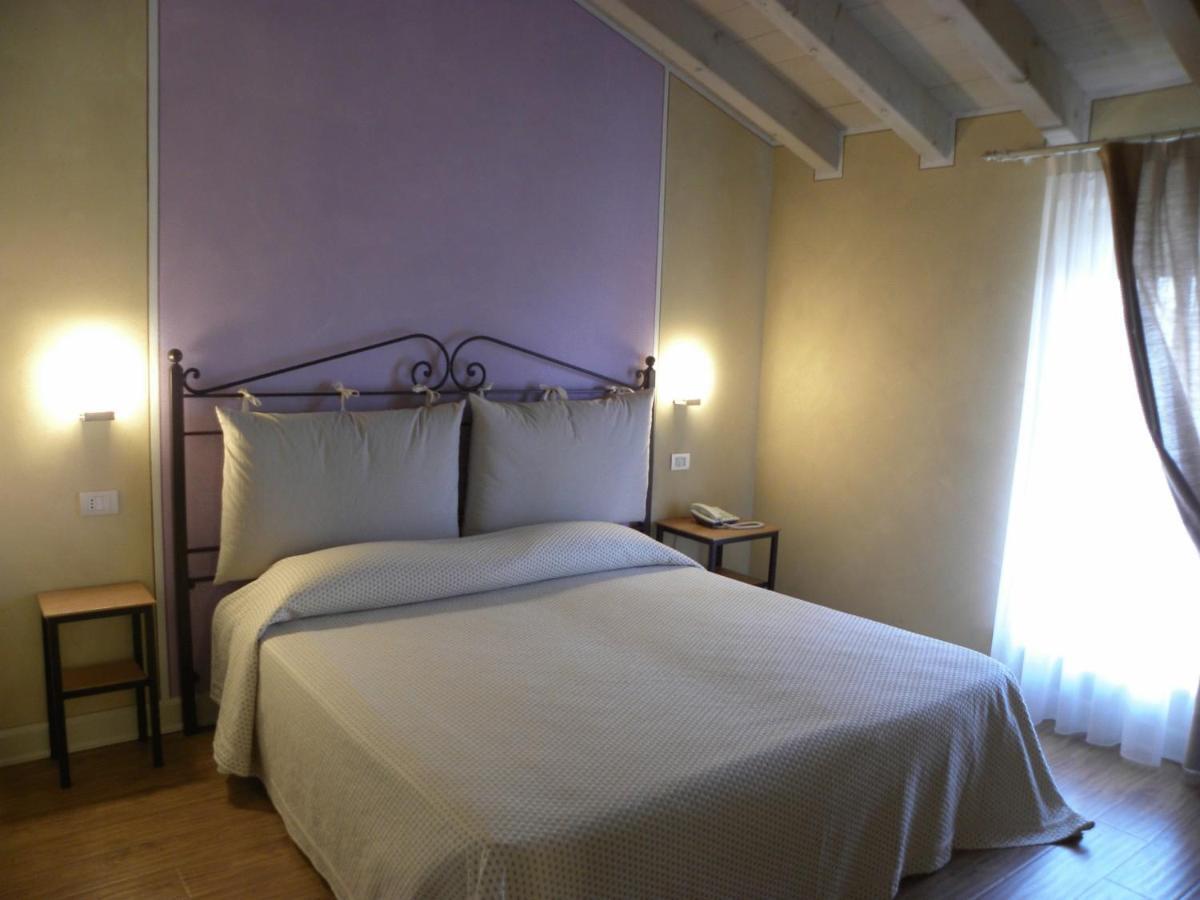 Agriturismo Feliciana Pozzolengo Luaran gambar